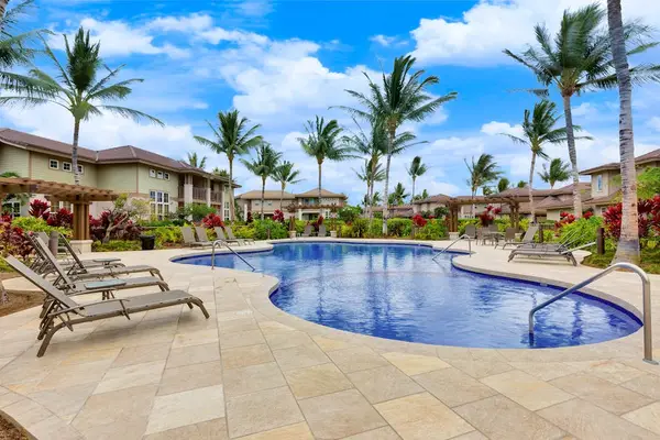 Poolside Lounge Chairs & Sunny Resort Deck