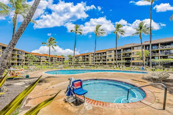 Soak Under The Hawaiian Sunshine