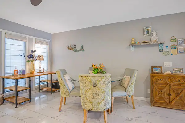 Cozy Dining Space For Shared Meals