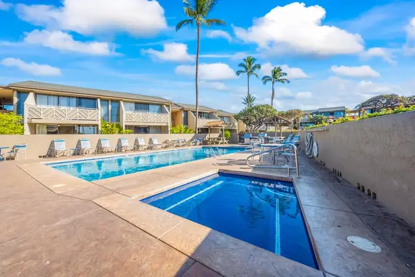 Resort Pool For Sunny Island Days