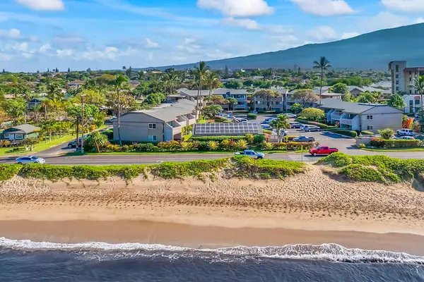 Stunning Beachfront Views With Majestic Mountain Backdrop