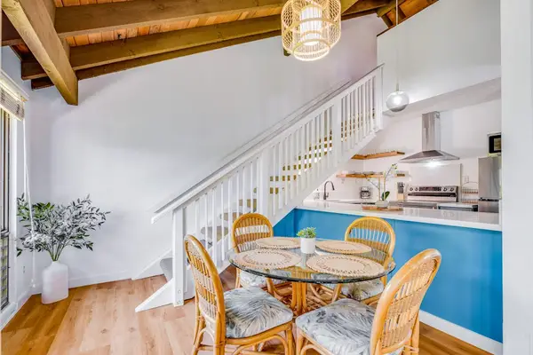 Open Dining Area And Breakfast Bar