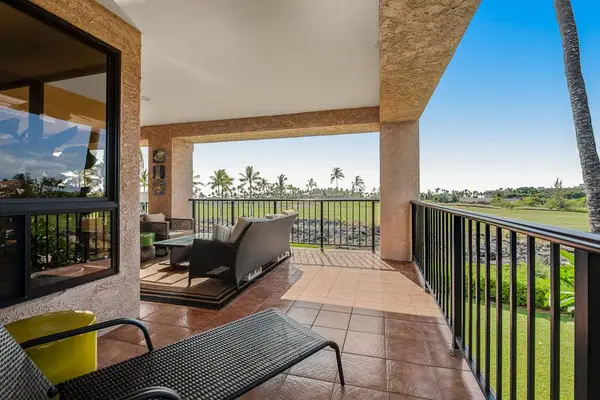 Spacious Covered balcony For Sunset Evenings