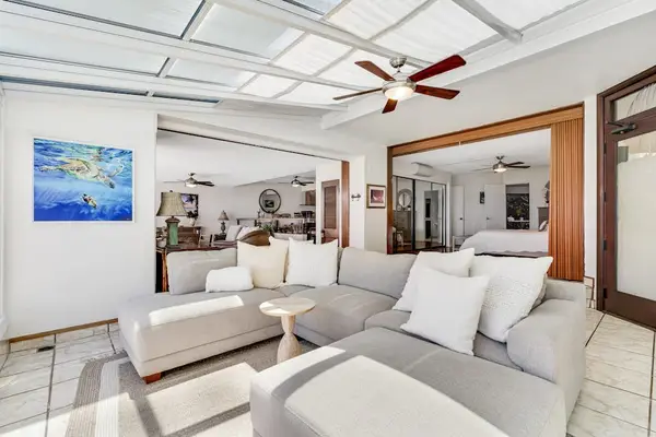 A light-filled space, perfect for unwinding surrounded by art and good taste