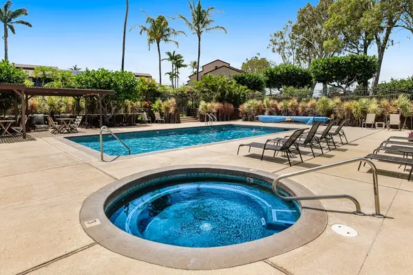 Relaxing Hot Tub Under Sunny Skies