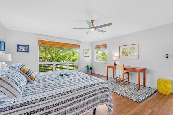 Wake Up To Tropical Views