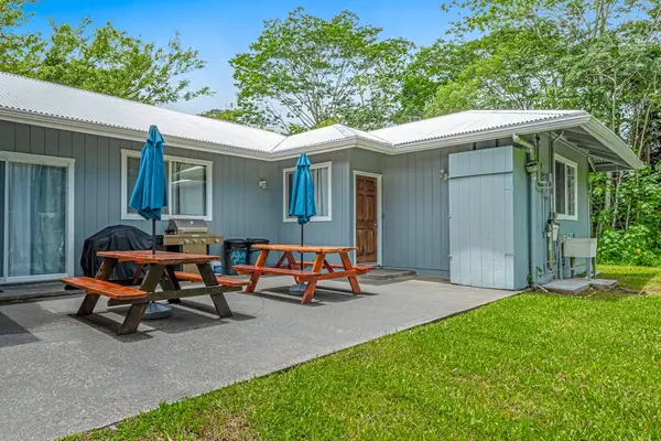 Enjoy a wonderful dinner from home in this secluded paradise.