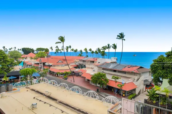 Sweeping Views Of Lahaina Town
