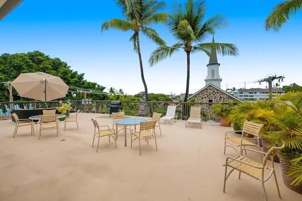 Rooftop Terrace Made For Sunset Evenings