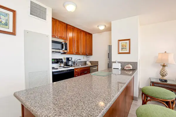 Granite Breakfast Bar With Open Kitchen