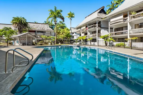 Waiakea Villas Resort Community Pool
