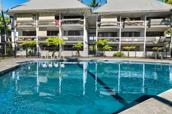 Waiakea Villas Resort Community Pool