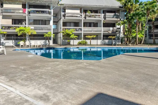 Waiakea Villas Resort Community Pool