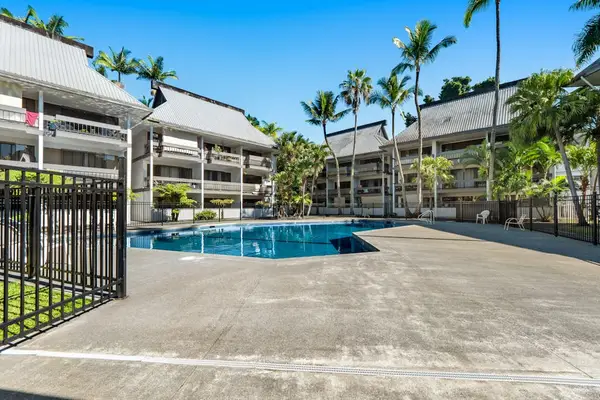 Waiakea Villas Resort Community Pool