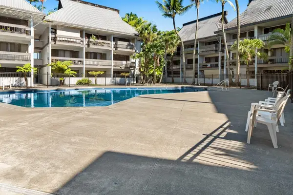 Waiakea Villas Resort Community Pool