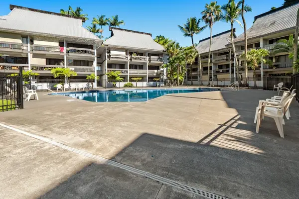 Waiakea Villas Resort Community Pool