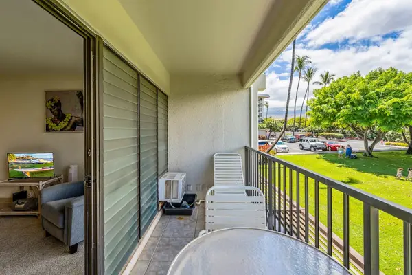 Relax On Your Private Garden Lanai