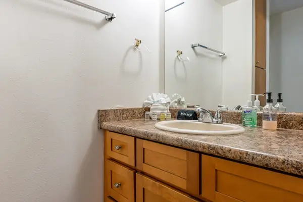 Spacious Vanity For Daily Comfort