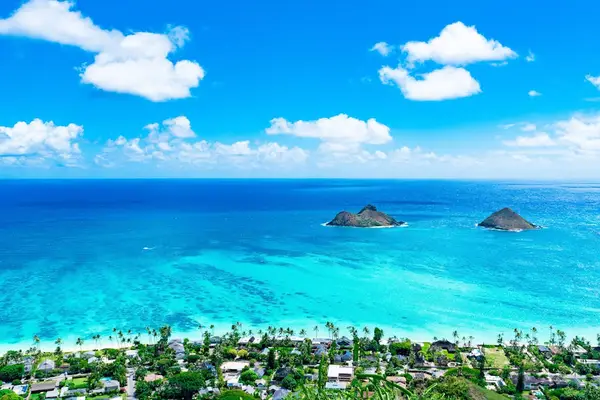 Beach days, cozy nights, unforgettable stays.