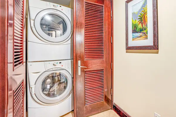 In-home stackable washer and dryer let you pack light and enjoy the convenience of doing laundry during your stay.