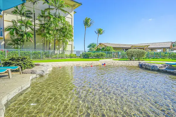 Waipouli Beach Resort Pool