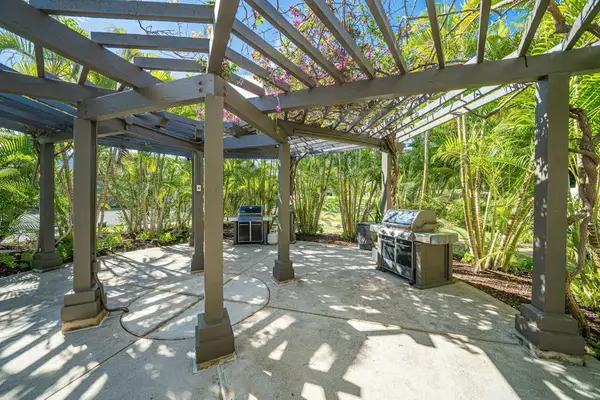 Covered Barbecue Pavilion For Gatherings
