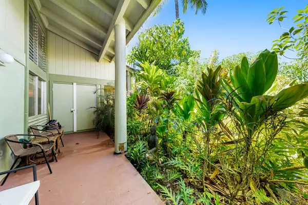 Enjoy the lush tropical scenery on your private lanai.