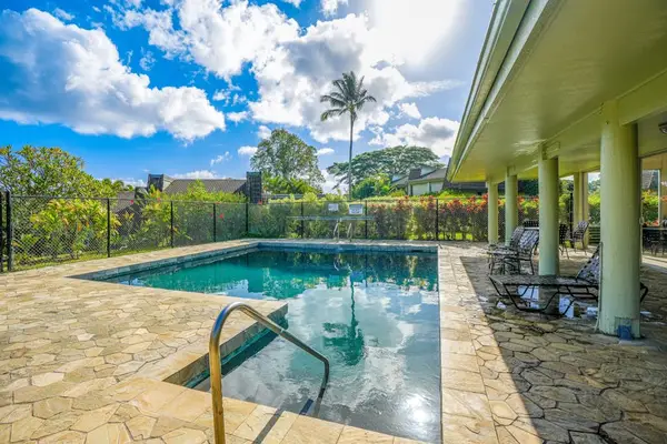 Princeville Paradise at Puamana community pool