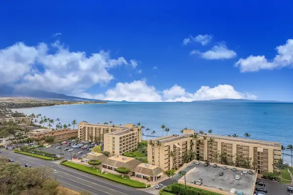 Sweeping aerial views of Maui's stunning shoreline