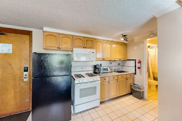 Enjoy the freedom to cook comfortably in this fully equipped kitchen.