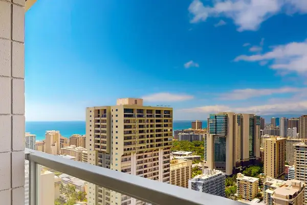 Relax on the balcony while admiring the perfect harmony of sea and mountain views.