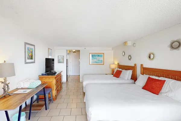 Rest easy in the studio’s two double beds, providing a cozy and convenient sleeping arrangement for your stay.