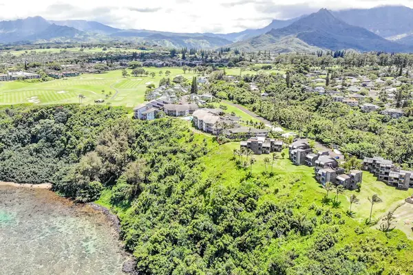 Aerial views of amazing Hawaii cliffside.