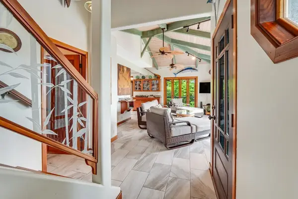 Welcome home! Step through the front entrance into a bright, airy open-concept layout designed for ultimate relaxation! 🚪✨🌴
