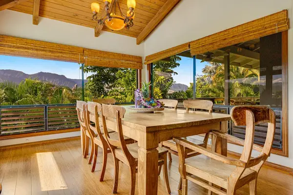 Warm Mountain View Dining Room