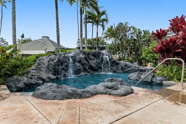 The Cliffs Resort community hot tub