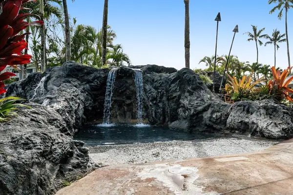 The Cliffs Resort community hot tub