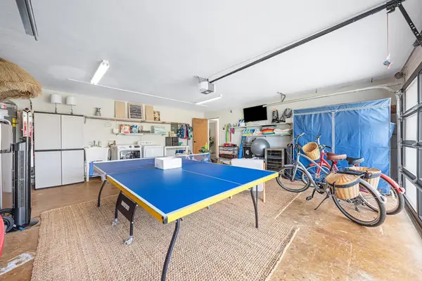 Family Fun Game Garage