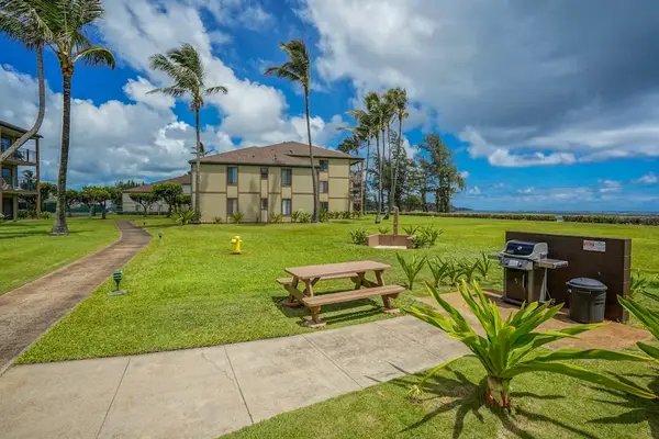 Pono Kai Resort, includes 12-acre grounds, an outdoor pool, a hot tub, a shuffleboard area, a barbecue facility with gas grills, a sauna, golf putting greens, Ping-Pong tables, a croquet lawn, a fitness center, tennis courts, and laundry facilities.