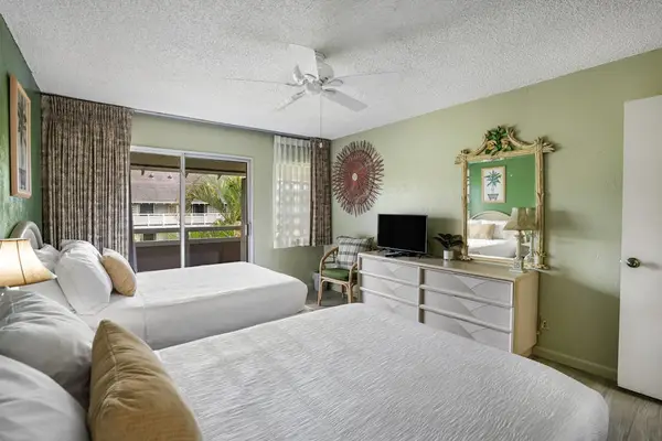 Relax & Recharge in Comfort