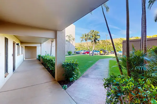 Lauloa Resort