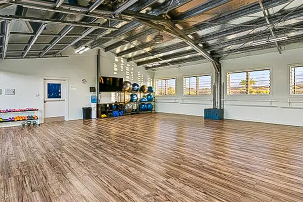 Keep moving with convenient on-site fitness amenities