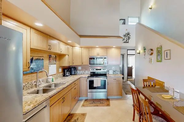 Bright Gourmet Kitchen Space