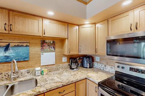 Granite Kitchen With Storage