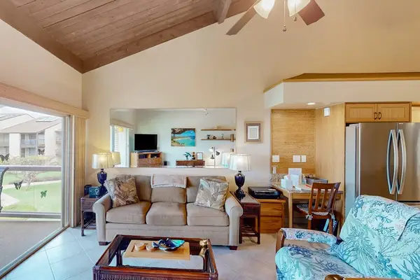 Light Filled Living Retreat
