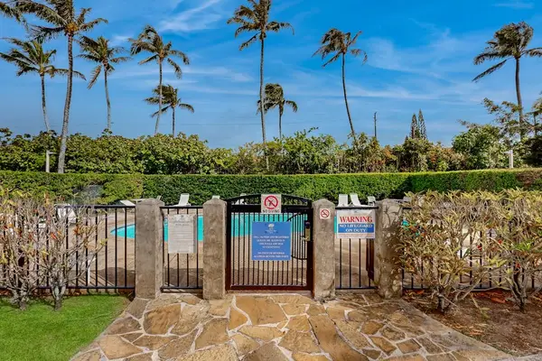 Plantation Hale Resort