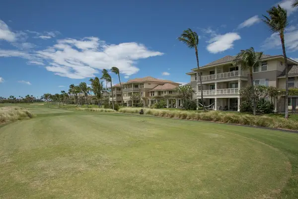 Expansive Tropical Lawn Views