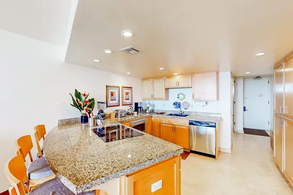 Open Concept Kitchen For Family Gatherings