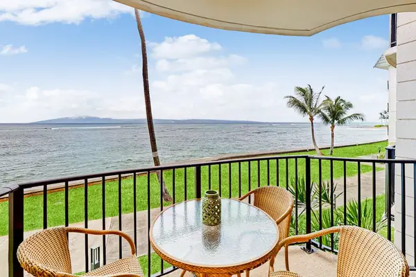 Front Row Seats To Maui's Coastline