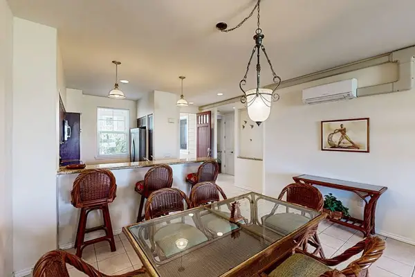 Elegant Dining For Shared Meals